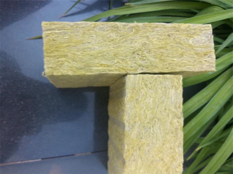 保溫隔熱凈化巖棉板市場(chǎng)報價(jià)